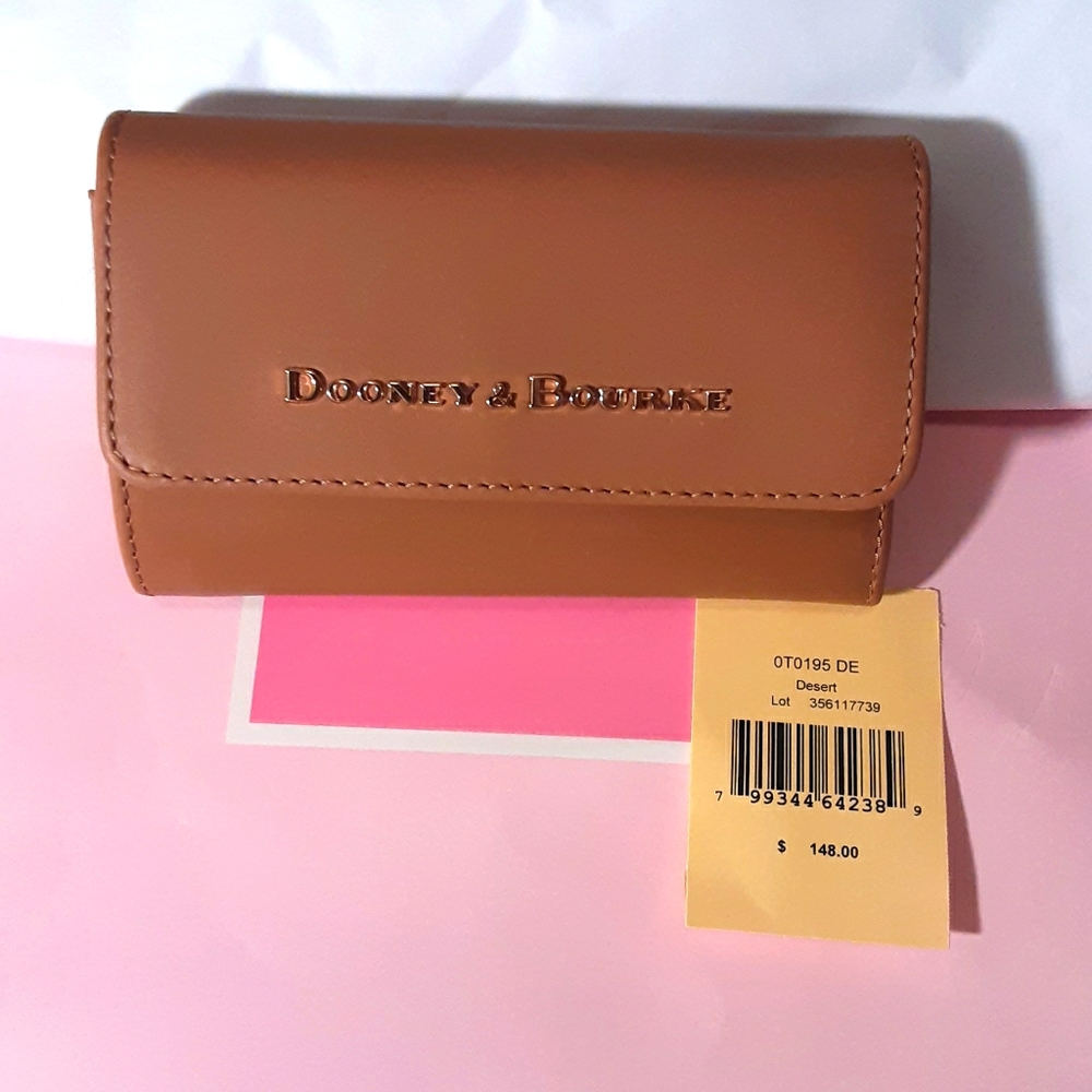 NWT Dooney & Bourke Flap Wallet in Desert